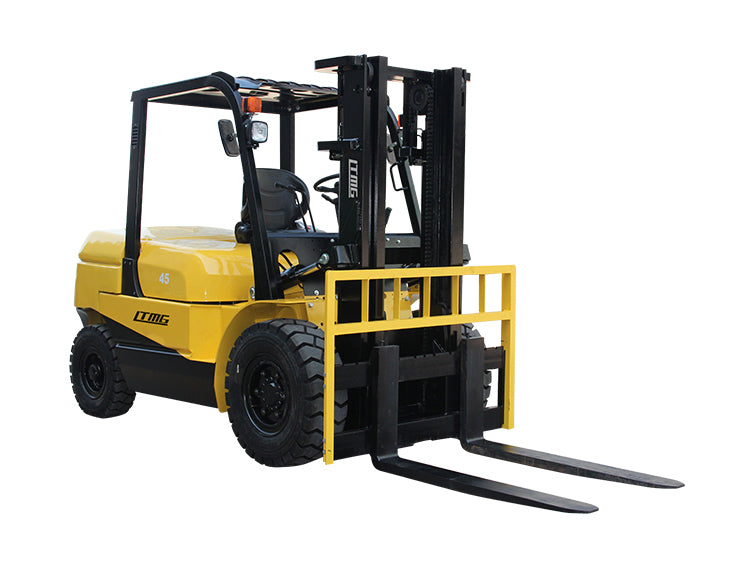 FD40 / 4 TON / 8,800 lbs MONTACARGAS DIESEL
