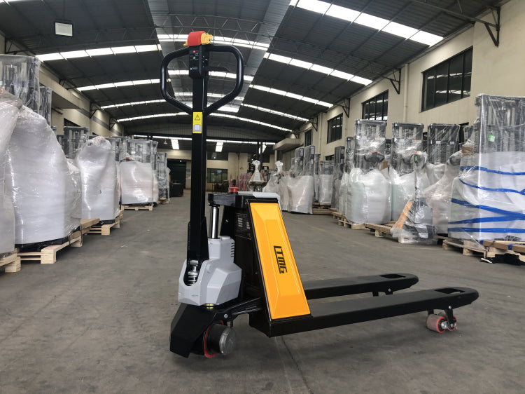 FEP15 Traspaleta / Pallet Jack Eléctrico / 1500KG / 3300 LBS / BATERIA LITIO