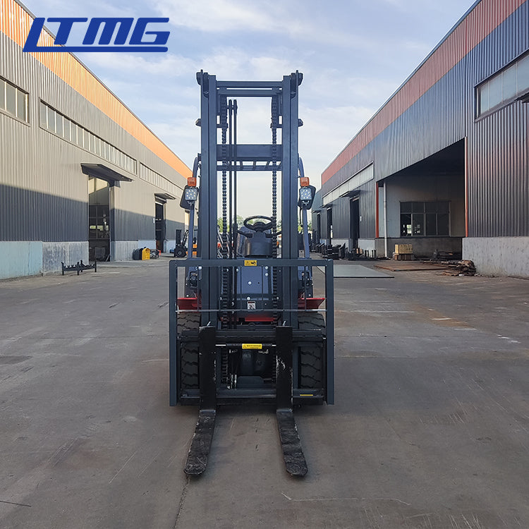 FG30 / 3 TON / 6600 lbs / MONTACARGAS GAS LP