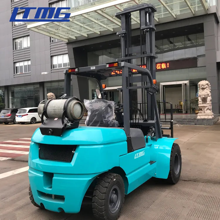 FG50 / 5 TON / 11,000 LBS / MONTACARGAS GAS LP