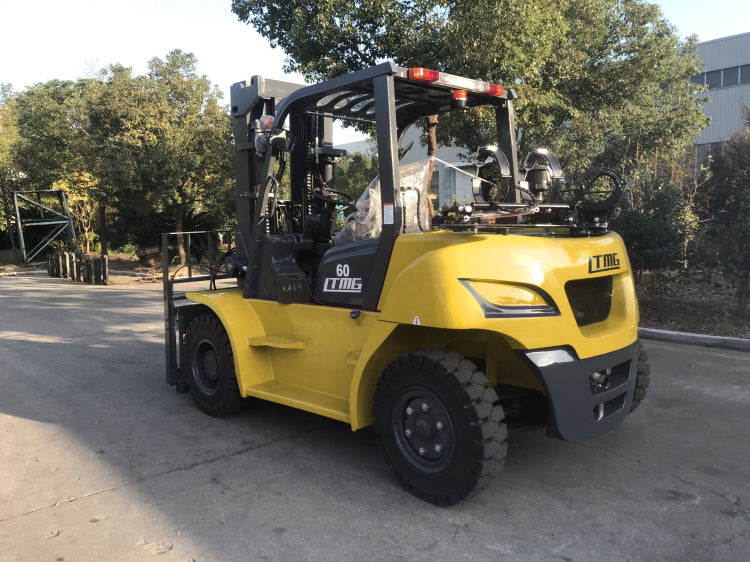 FG60 / 6 TON / 13,200 lbs / MONTACARGAS GAS LP